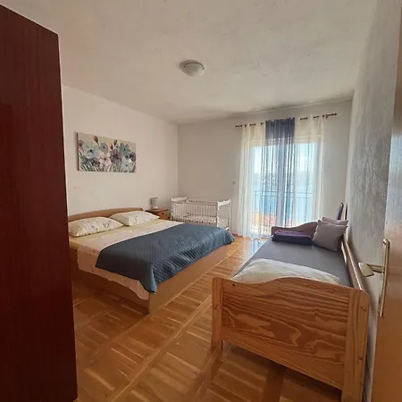Apartman Mia A3 Solta Lejlighed Nečujam